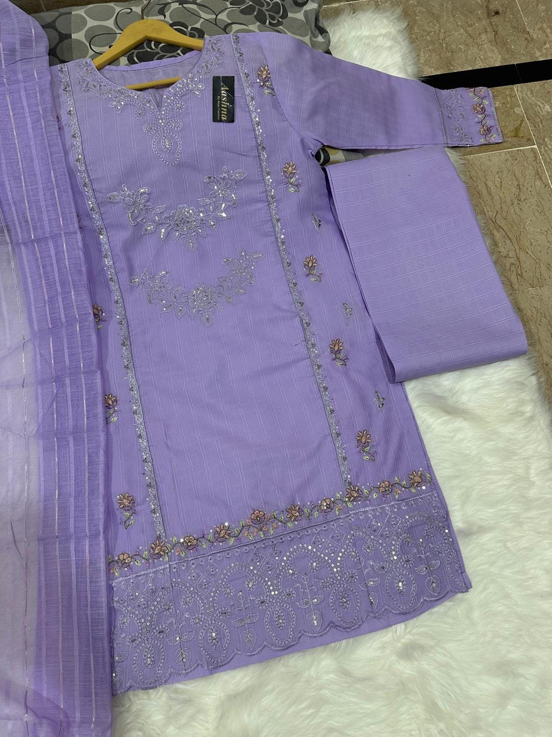 Ladies Clothes Ready Wear