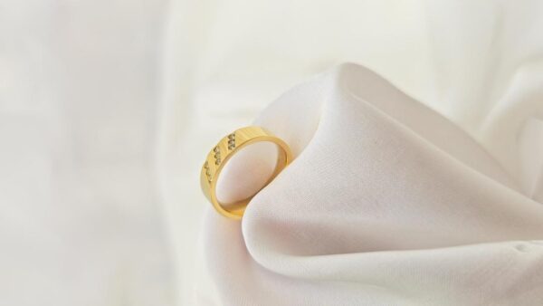 Stainless Steel Gold Plated Zircon Ladies Ring
